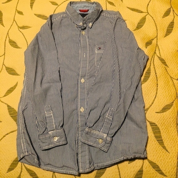 Tommy Hilfiger 7 years Button Down Shirt - Picture 6 of 12